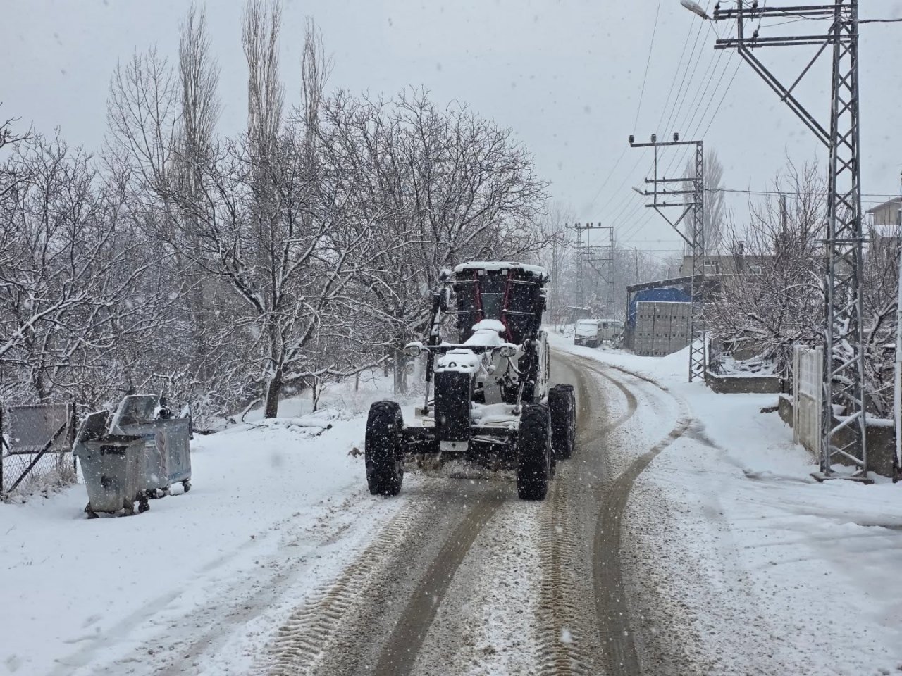 BAŞKAN ALİ AVAN “ŞOV DEĞİL, HİZMET ÜRETİYORUZ”