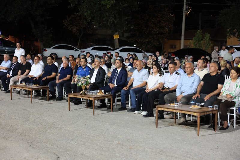 15 TEMMUZ POZANTI'DA DUALARLA ANILDI