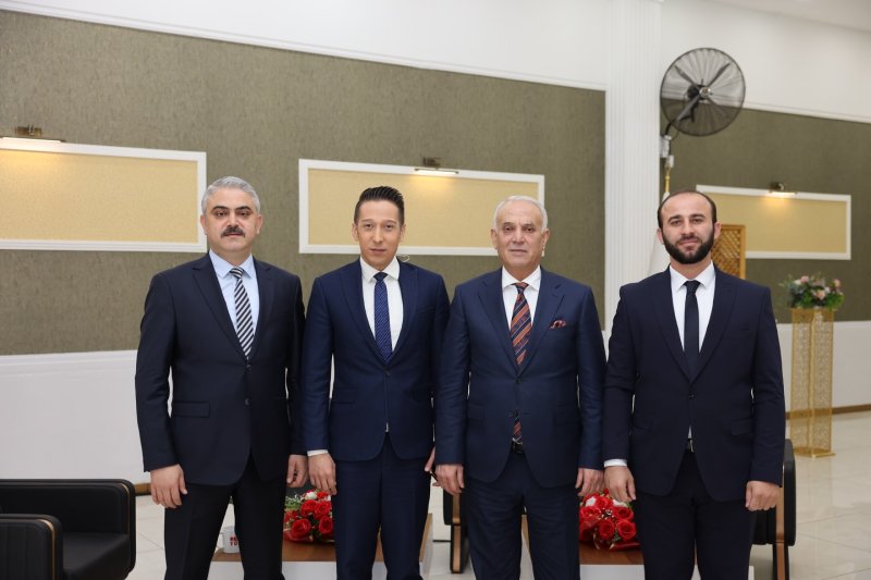 BAŞKAN ALİ AVAN POZANTI’NIN GELECEK VİZYONUNU BENGÜ TÜRK EKRANLARINDA ANLATTI