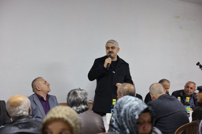 POZANTI BELEDİYESİ'NDEN ÖMERLİ MAHALLESİ'NDE GÖNÜL SOFRASI: ŞEHİT ERHAN KONUK AŞEVİ'NİN İLK BEREKETİ PAYLAŞILDI
