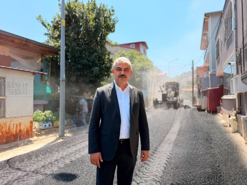 POZANTI MERKEZ’DE DOĞALGAZI BİTEN SOKAKLARDA ASFALT SEFERBERLİĞİ