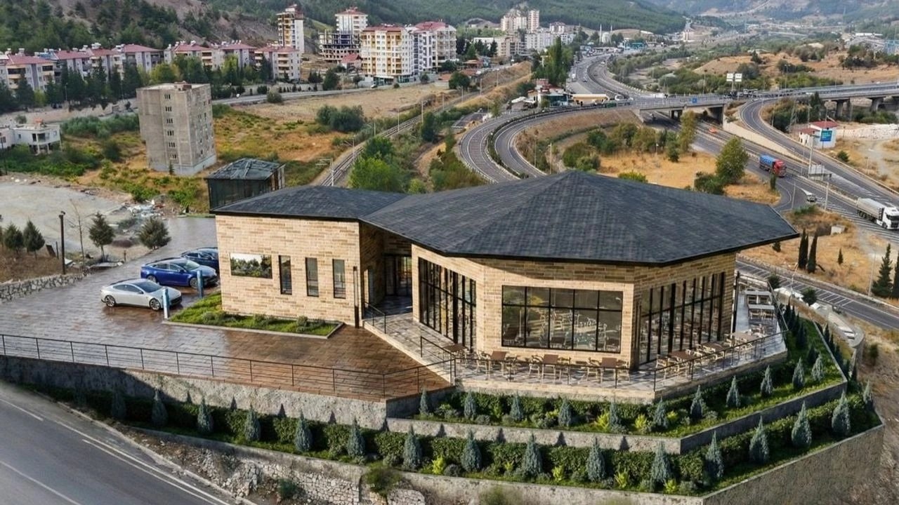 Pozantı Gençlik Merkezi